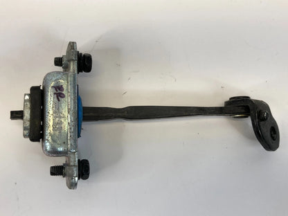 2006-2011 KIA RIO RIO5 REAR RIGHT PASSENGER SIDE DOOR CHECK STOPPER DETENT OEM
