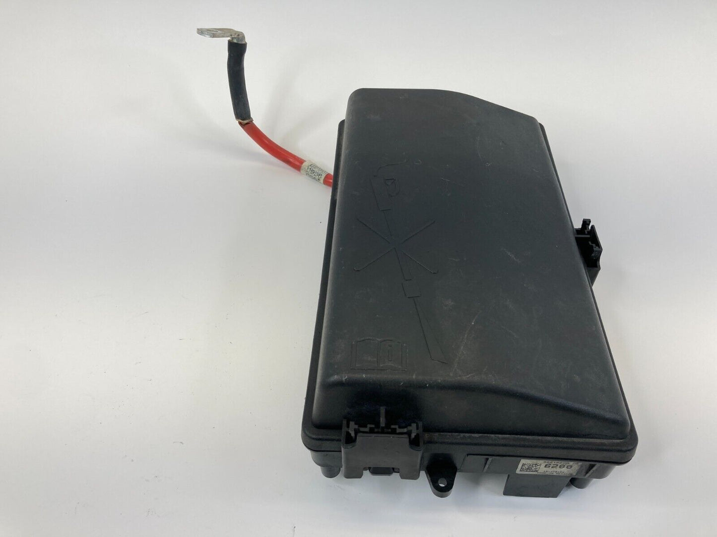 2013 2014 Chevrolet Cruze 1.4L Engine Fuse Box Relay Module 13222782 OEM