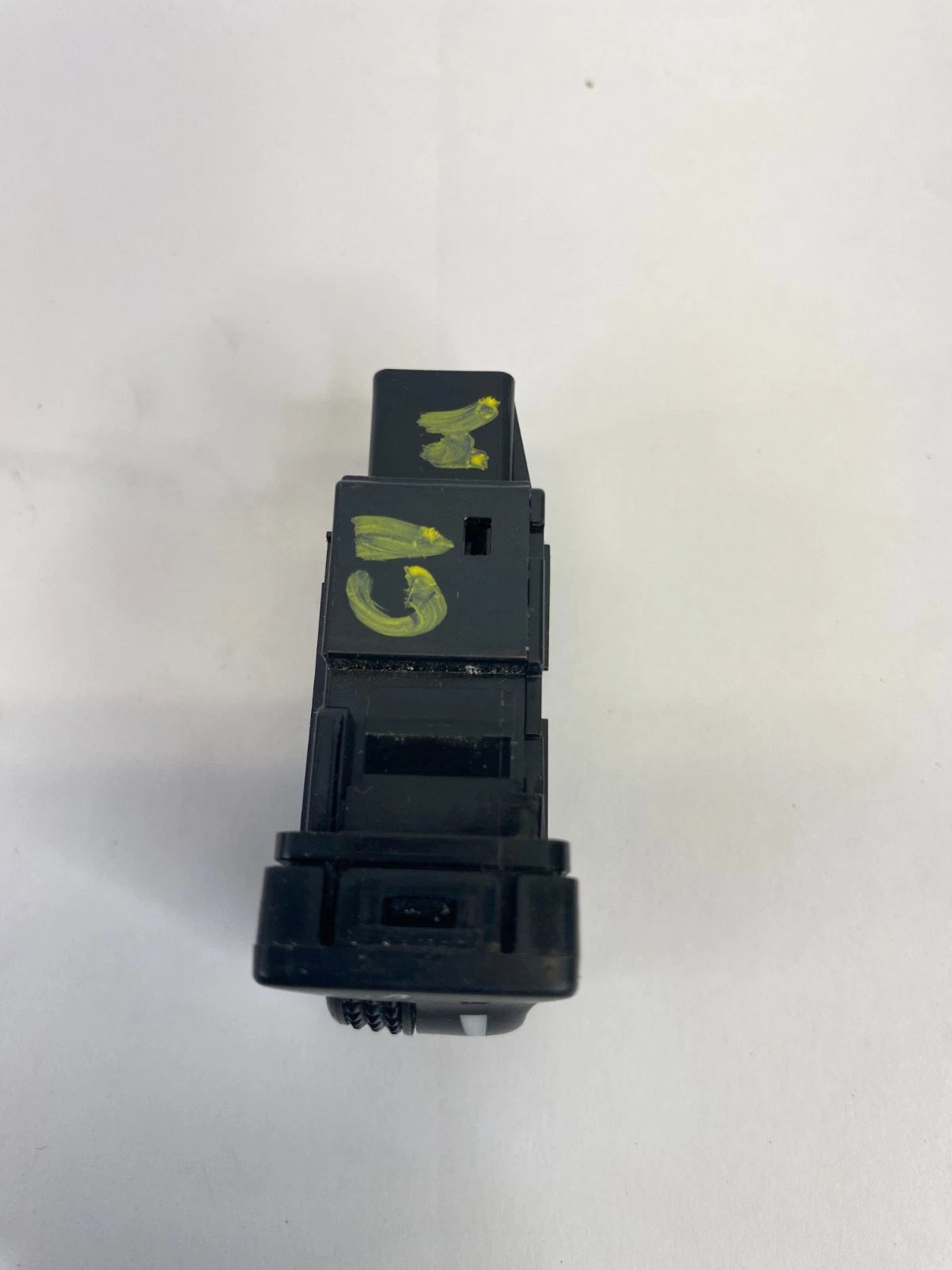 2009-2016 TOYOTA VENZA DRIVER LEFT SIDE HEATED HEAT SEAT SWITCH OEM