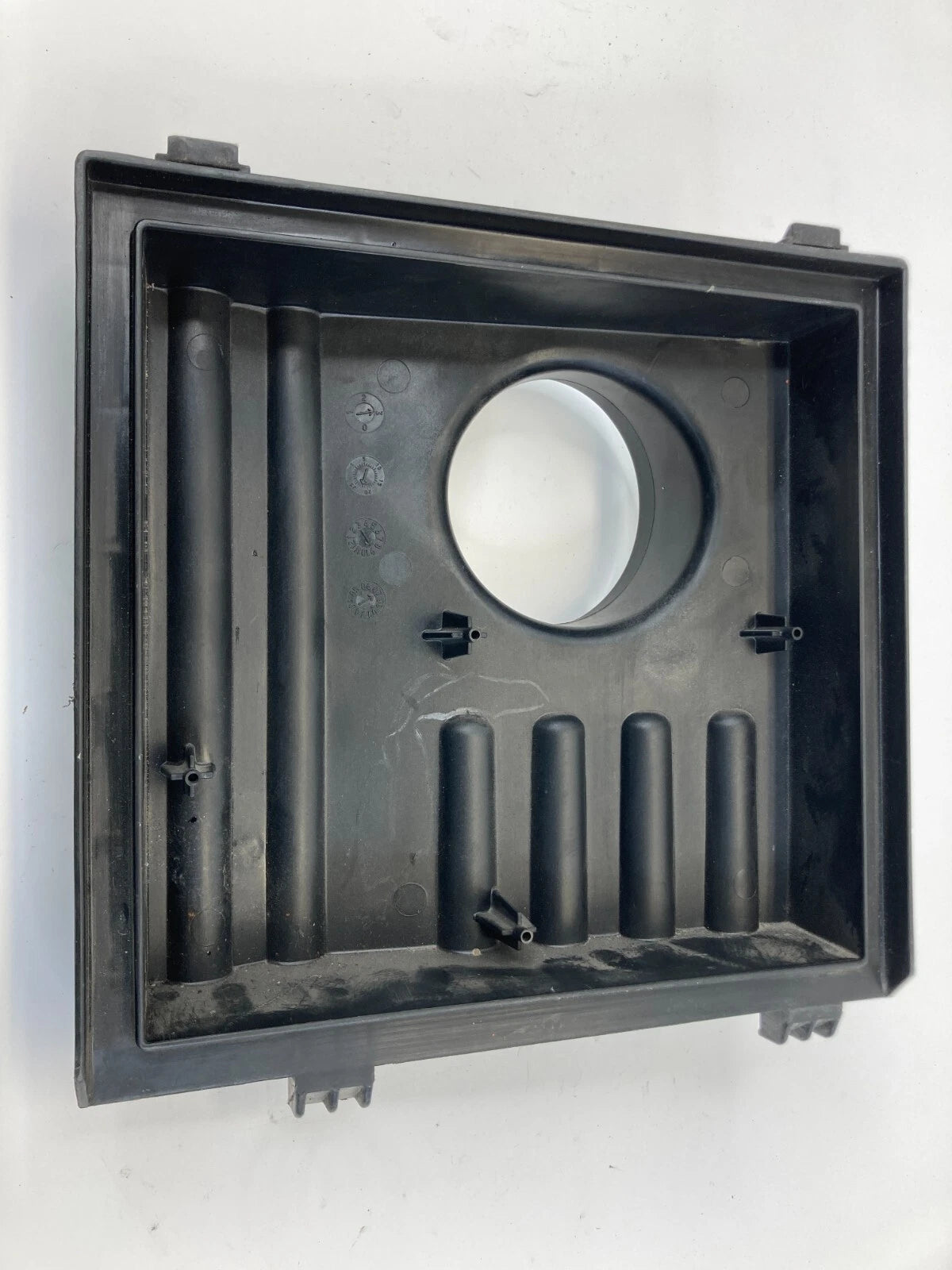 2006-2009 CHEVROLET IMPALA AIR CLEANER UPPER HOUSING FILTER COVER 15871617 OEM