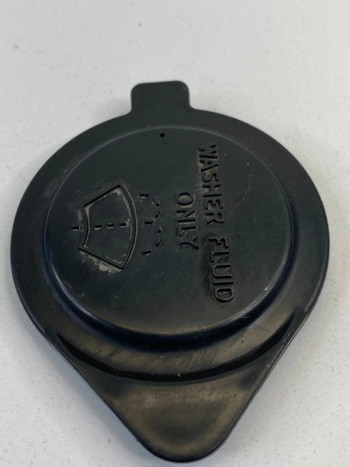 2009 2010 TOYOTA MATRIX WINDSHIELD WIPER WASHER FLUID RESERVOIR CAP COVER OEM
