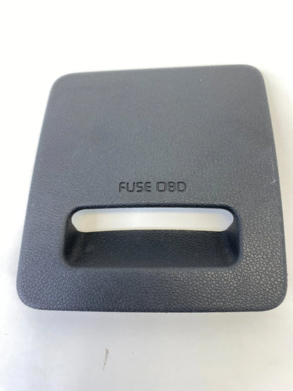 2016-2020 KIA SORENTO DRIVER SIDE DASH FUSE BOX ACCESS COVER 84752-C6000 OEM
