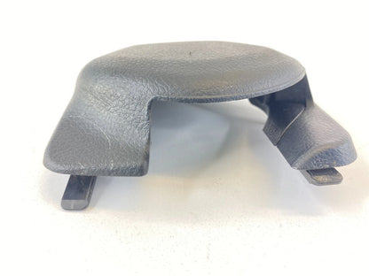 2009 2010 PONTIAC VIBE RIGHT PASSENGER SEAT BELT RETRACTOR BOLT CAP 73233-12020