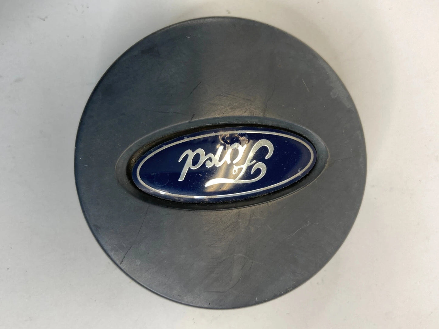 2001-2007 FORD ESCAPE RIM WHEEL CENTER CAP HUB CAP YL84-1A096-FA OEM