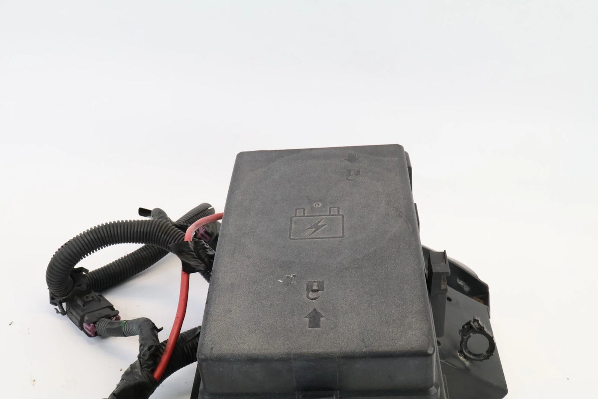 2002 2003 CHEVY TRAILBLAZER 4.2L ENGINE FUSE RELAY BOX JUNCTION BLOCK ASSY OEM
