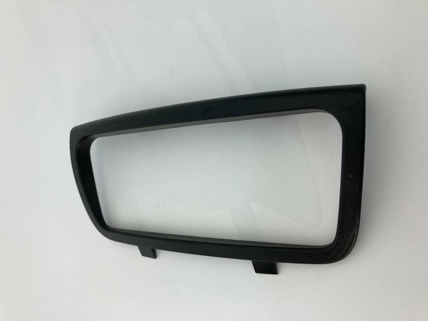 2007-2010 SATURN OUTLOOK CENTER CONSOLE REAR COVER TRIM PANEL BEZEL 25937766 OEM