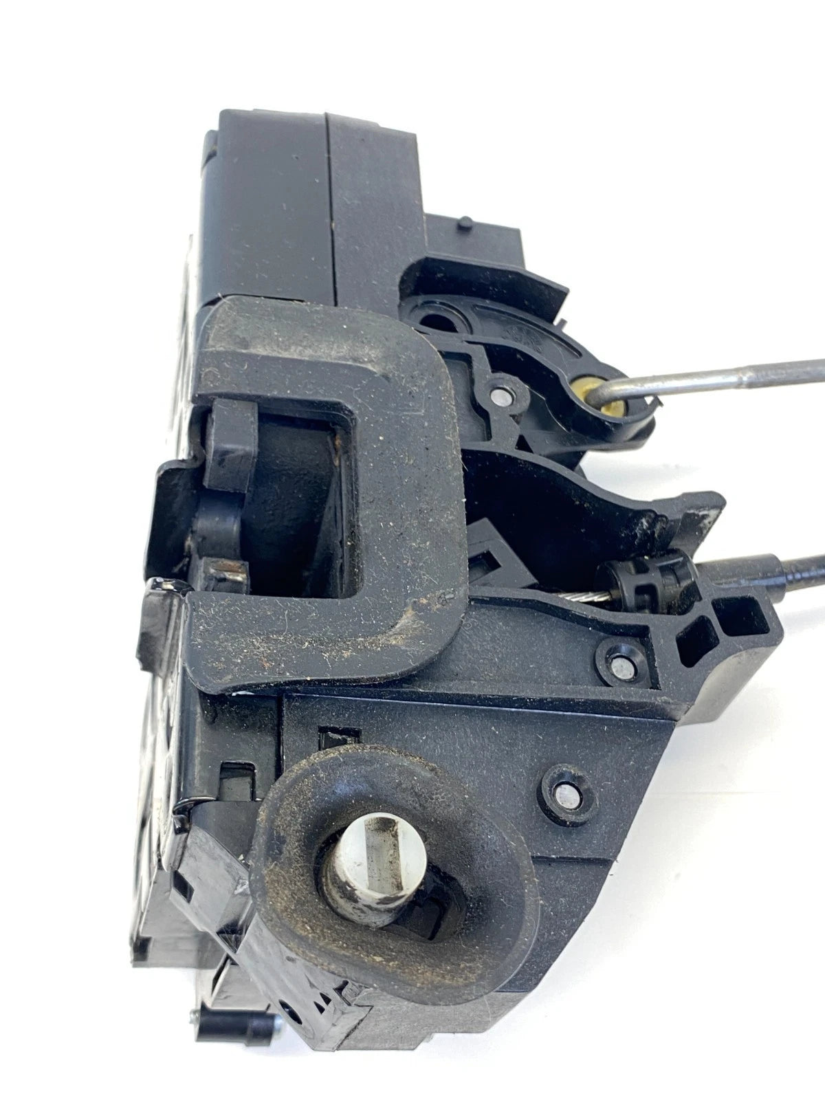 2006-2011 CHEVROLET HHR REAR LEFT BACK DOOR LOCK LATCH ACTUATOR RELEASE OEM