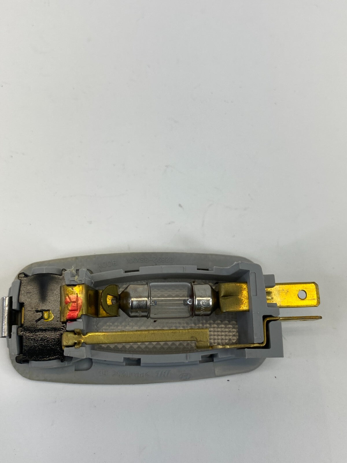 2013-2018 Hyundai Santa Fe Roof Sunvisor Dome Map Lamp Vanity Light 92892-3SXXX