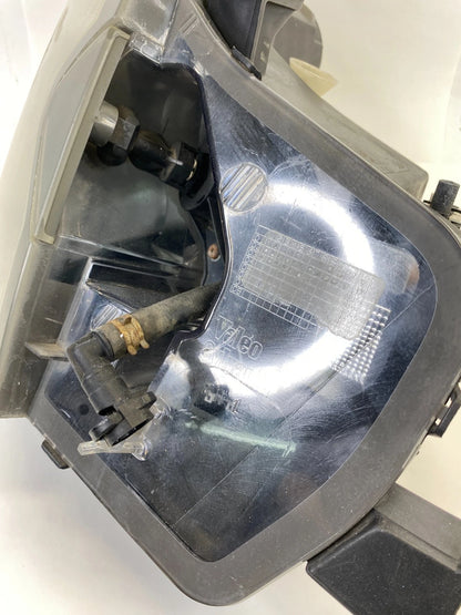 2003-2007 CADILLAC CTS RIGHT SIDE XENON HID BALLAST HEADLIGHT HEADLAMP VALEO OEM