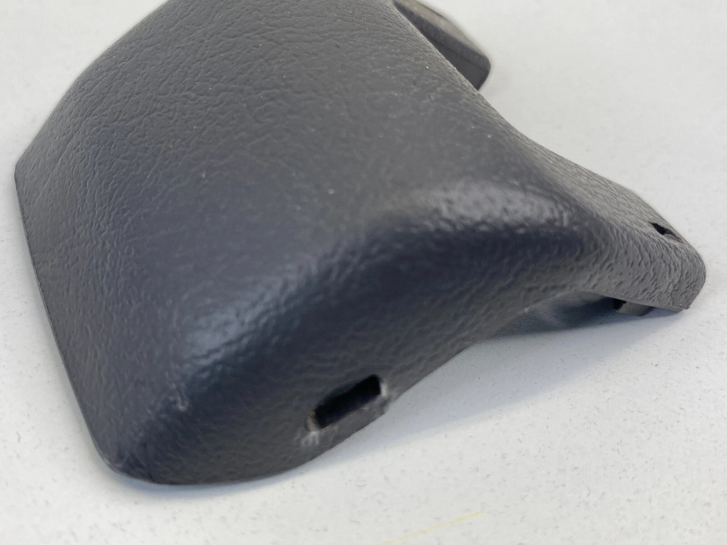 98-02 HONDA ACCORD SEDAN REAR RIGHT OUTER SEAT TRACK END COVER TRIM 81195SM4J000