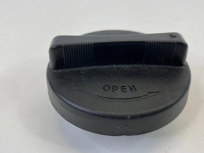 2004-2008 KIA SPECTRA 05-08 KIA SPECTRA5 2.0L L4 ENGINE OIL FILLER CAP LID COVER
