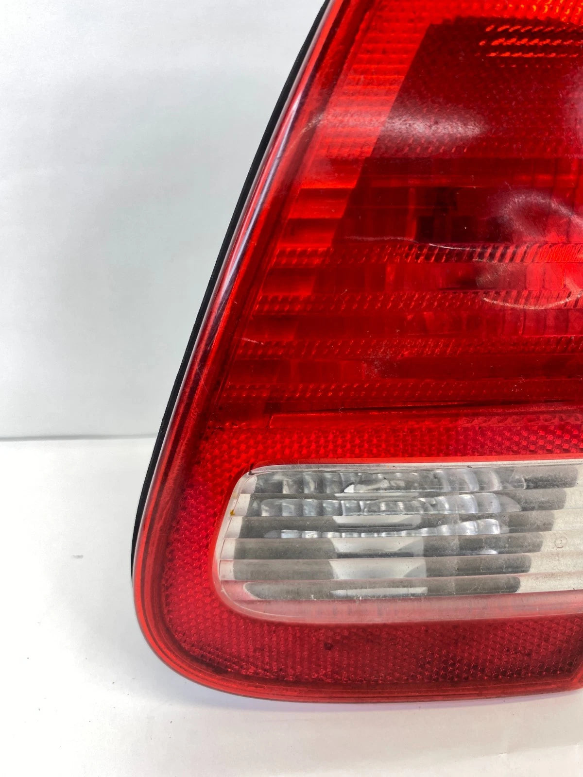 2003-2007 SAAB 9-3 SEDAN RIGHT PASSENGER INNER TAILLIGHT LAMP TRUNK LID OEM