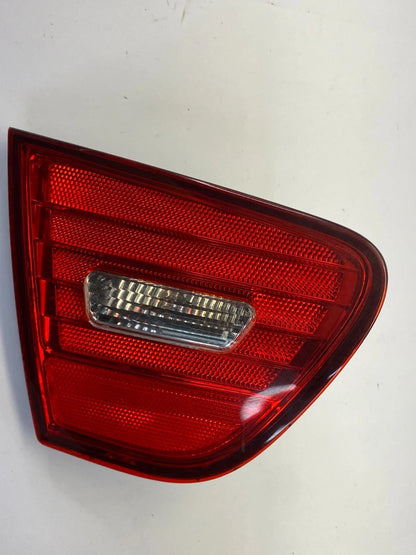 2007-2010 HYUNDAI ELANTRA SEDAN LEFT SIDE TRUNK LID TAILLIGHT 92403-2H000 OEM