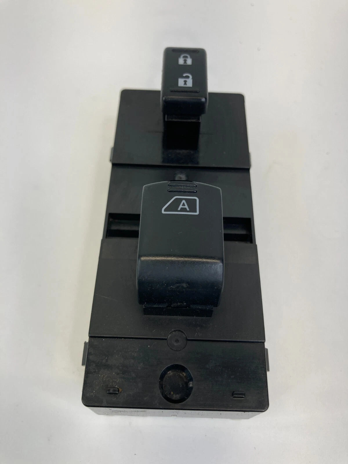 2007-2012 NISSAN ALTIMA FRONT RIGHT PASSENGER DOOR WINDOW SWITCH OEM 25411-JA02A