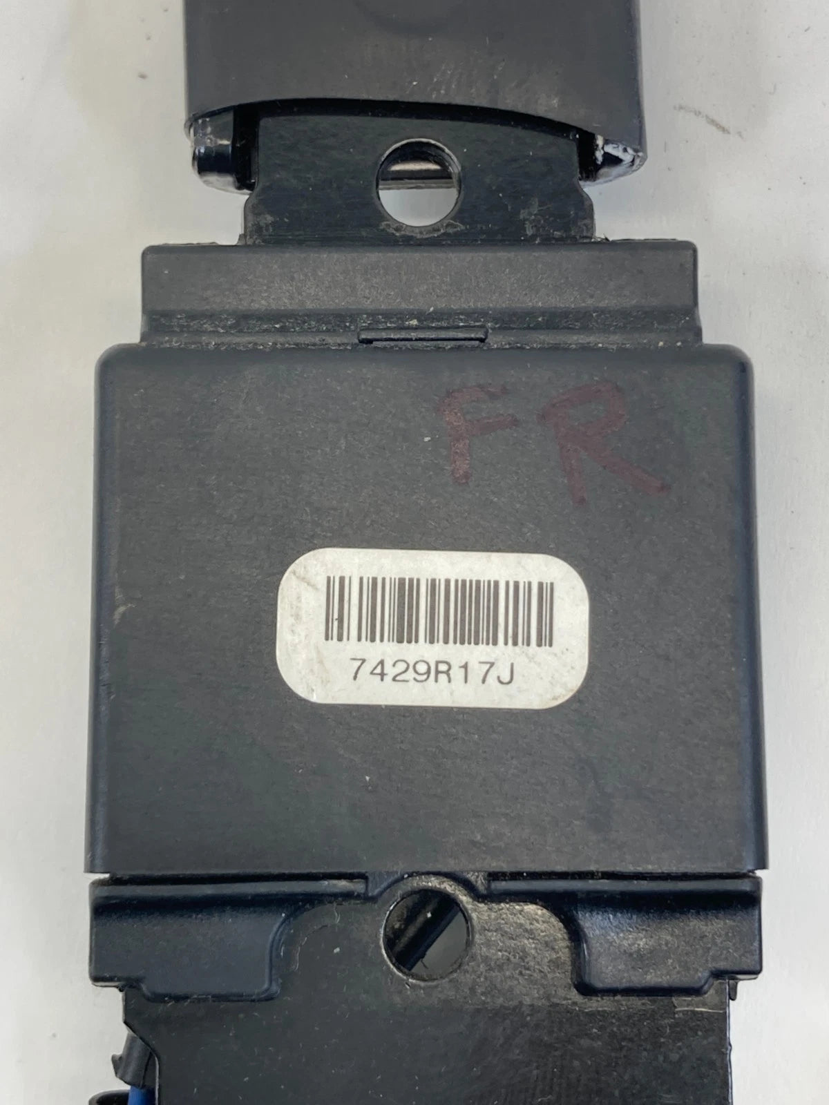 2013-2015 FORD ESCAPE FRONT RIGHT SIDE SEAT BELT BUCKLE CJ54-61208-A