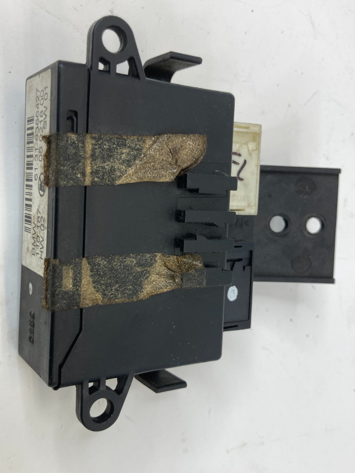 1999 2000 BMW 323i Left Mirror Memory Computer Control Module 61-31-8386427