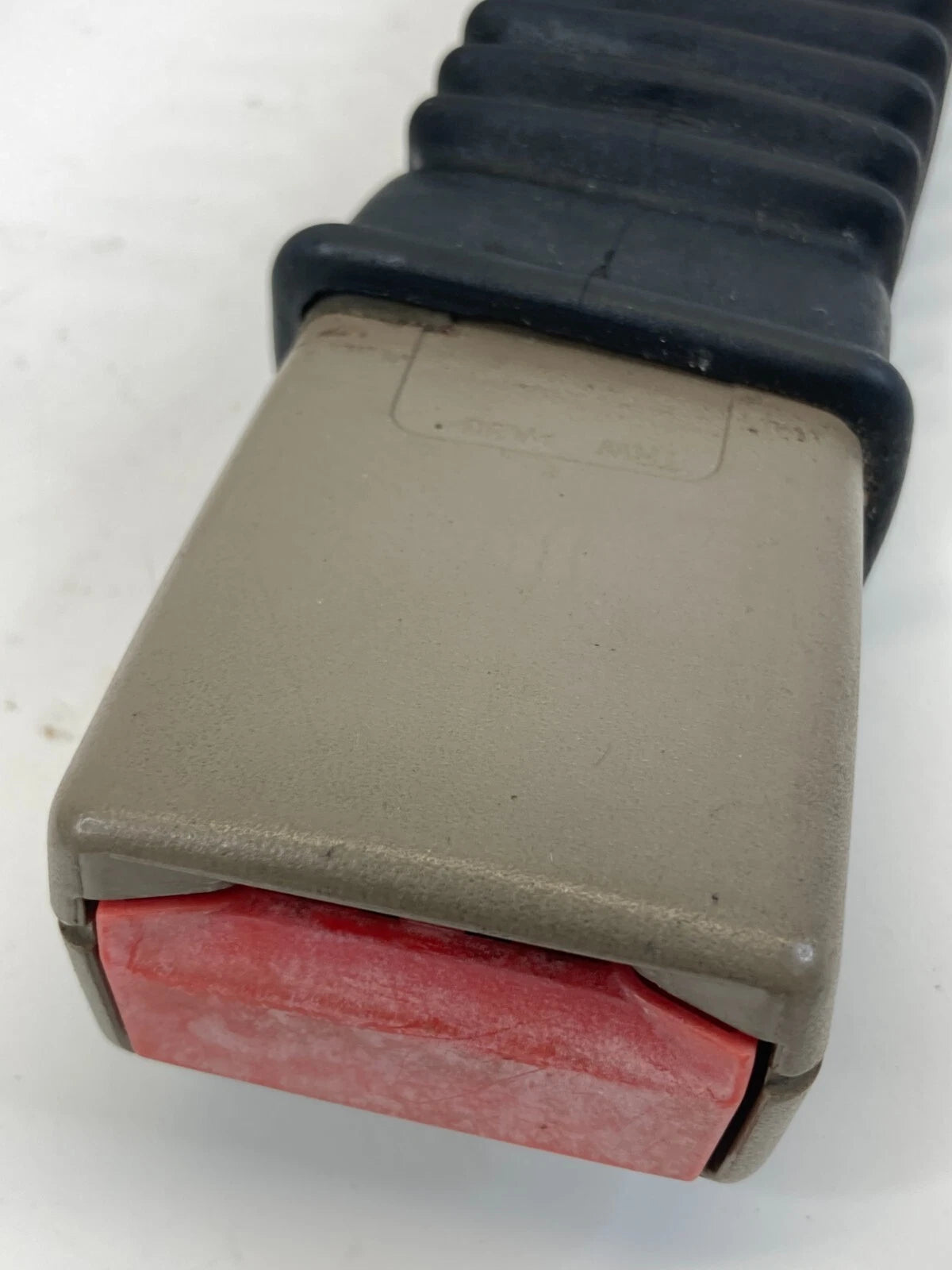 03 04 JAGUAR S-TYPE FRONT RIGHT SIDE SEAT BELT BUCKLE PRETENSIONER 33026186 OEM