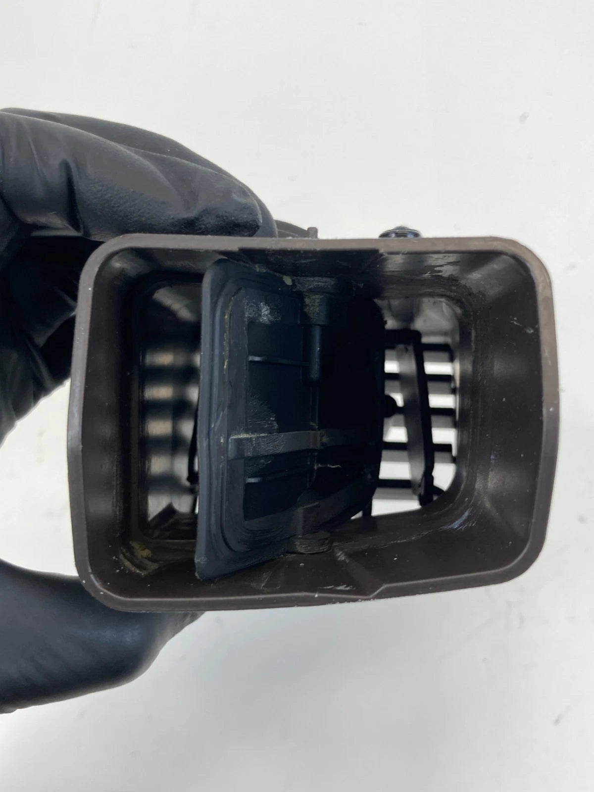 2011-2017 BUICK REGAL DASH RIGHT PASSENGER SIDE A/C AIR VENT OUTER 13321922 OEM