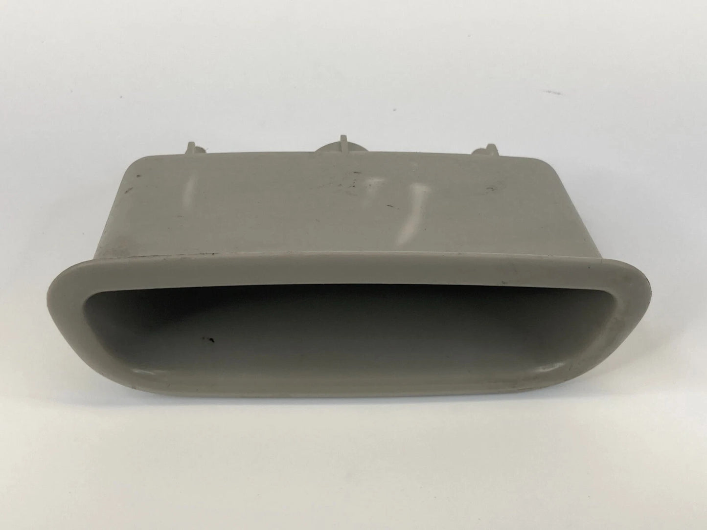 2004-2009 TOYOTA PRIUS FRONT RIGHT SIDE DOOR PULL HANDLE POCKET 74811-12060 OEM