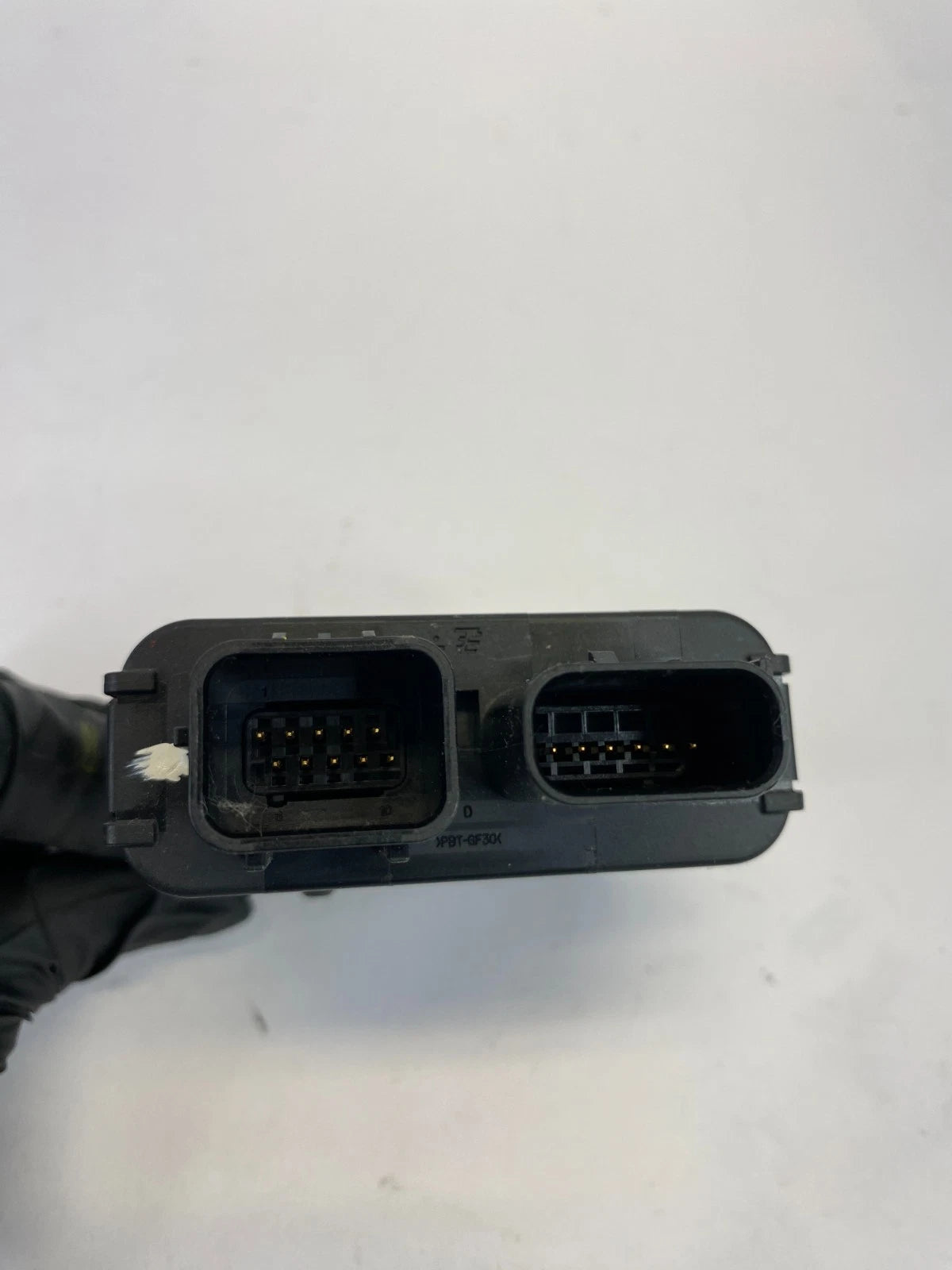 11-14 HYUNDAI SONATA PASSENGER SEAT OCCUPANT MODULE SENSOR 88950-3Q500 OEM