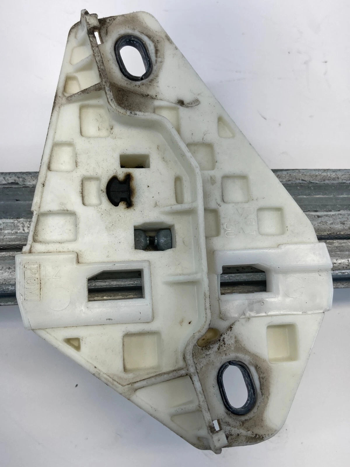 2004-2008 ACURA TL FRONT LEFT DOOR POWER WINDOW REGULATOR W/ MOTOR AY062040-2332