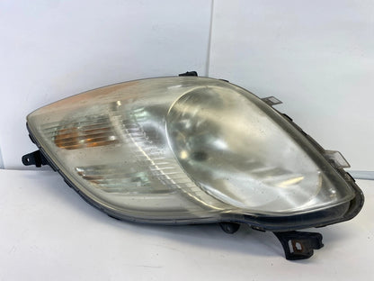 2009-2011 TOYOTA YARIS HATCHBACK FRONT LEFT DRIVER SIDE HEADLIGHT HEAD LAMP OEM