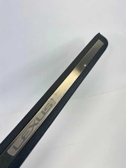 1998-2005 LEXUS GS300 FRONT RIGHT DOOR SILL SCUFF PLATE MOULDING TRIM 6791130090