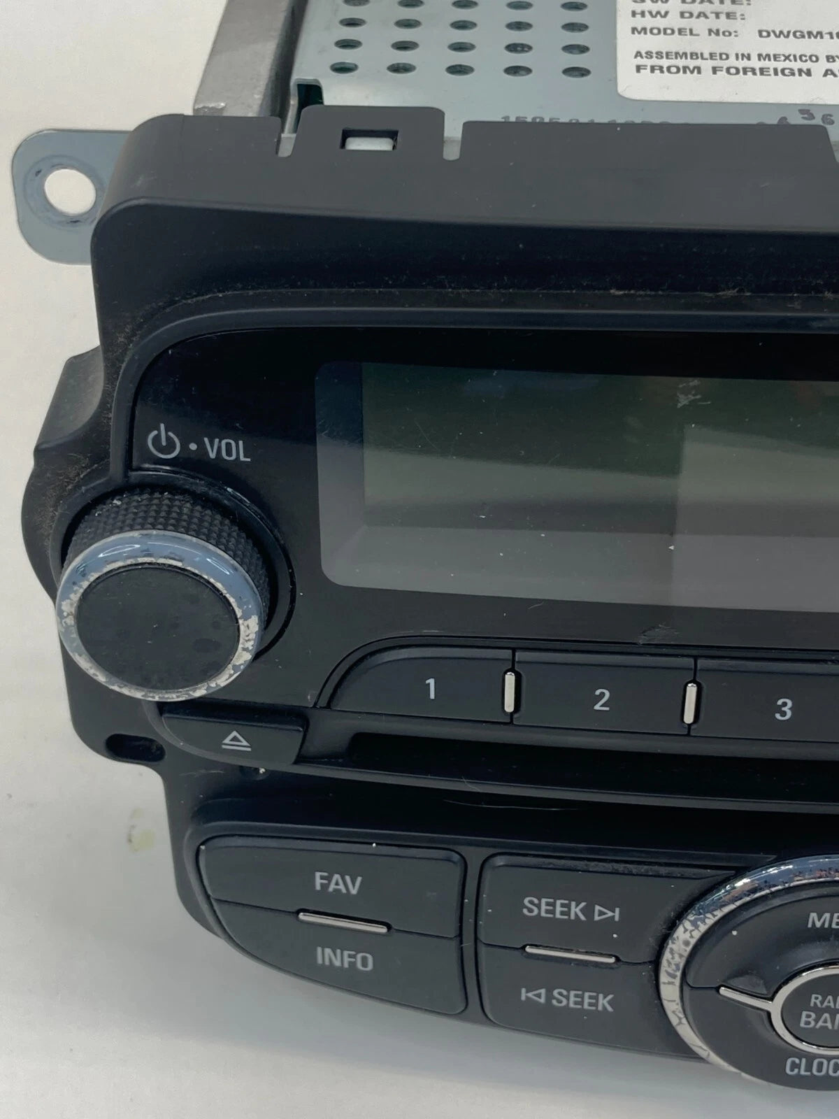 2013-2015 Chevrolet Sonic CD Player AM /FM Stereo Radio Control 9453-3602 OEM