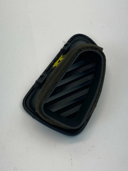 2006-2010 KIA OPTIMA DASH FRONT RIGHT PASSENGER SIDE DEFROST AIR VENT GRILLE OEM