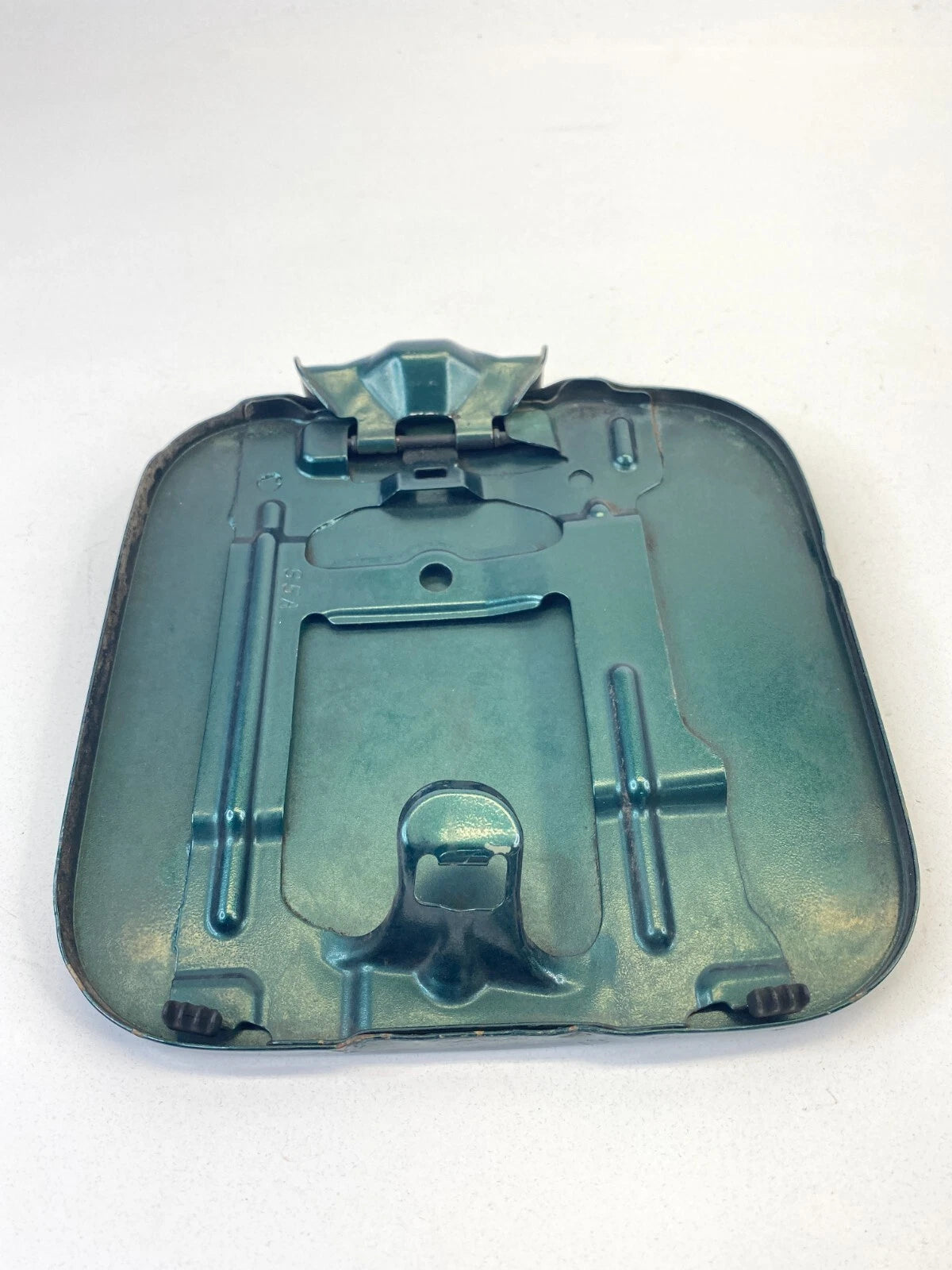 2001 HONDA CIVIC SEDAN FUEL FILLER GAS TANK DOOR COVER ASSEMBLY UNIT OEM FACTORY
