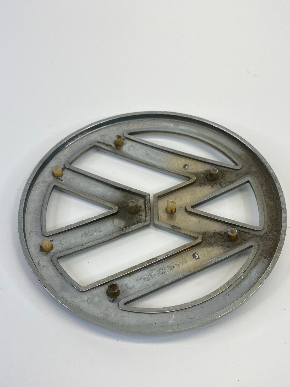 2009-2014 Volkswagen Routan Rear Liftgate Emblem Badge Logo Symbol OEM