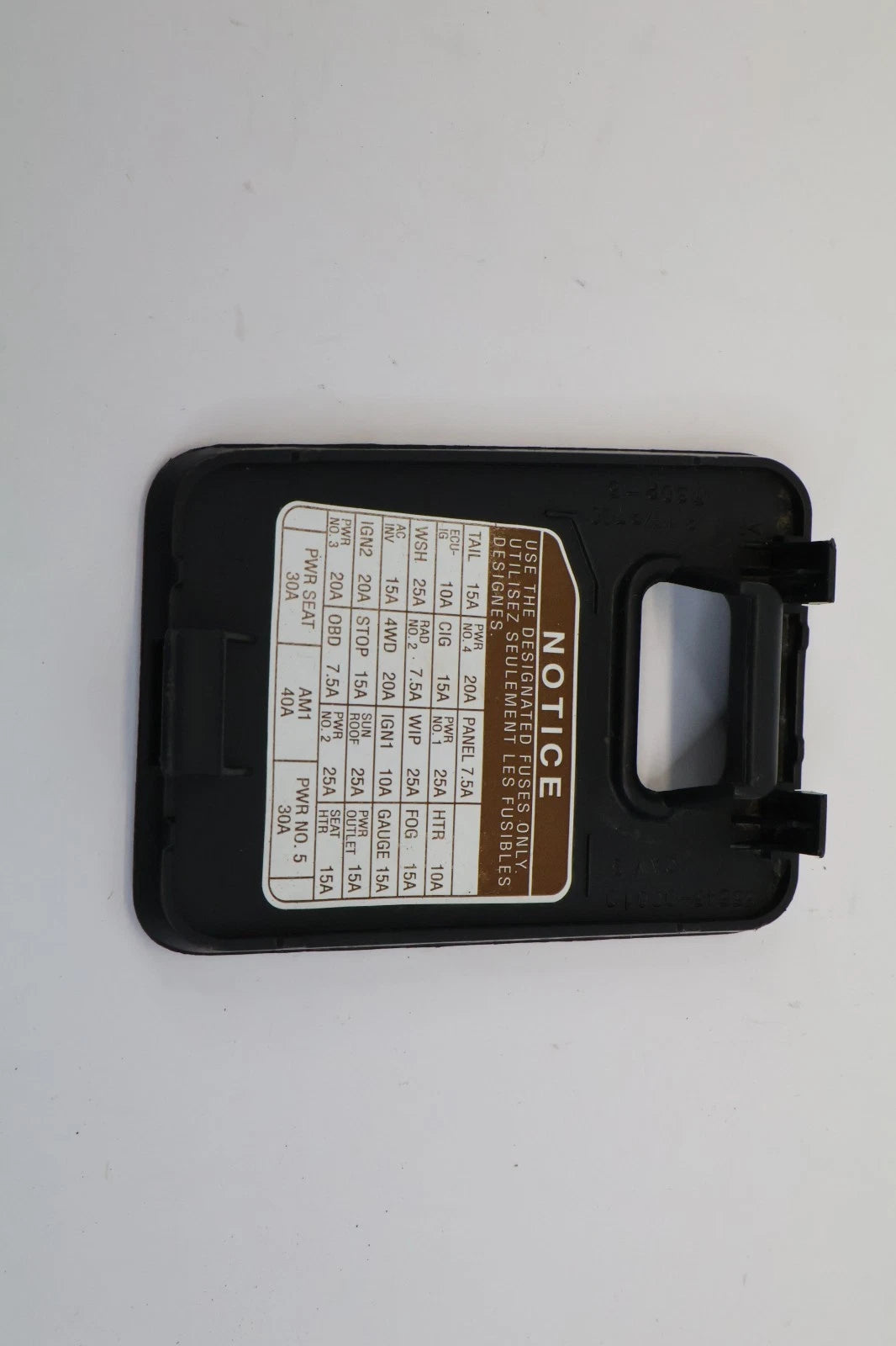 00-06 TOYOTA TUNDRA 01-07 SEQUOIA INTERIOR DASH FUSE BOX COVER LID 55545-0C010