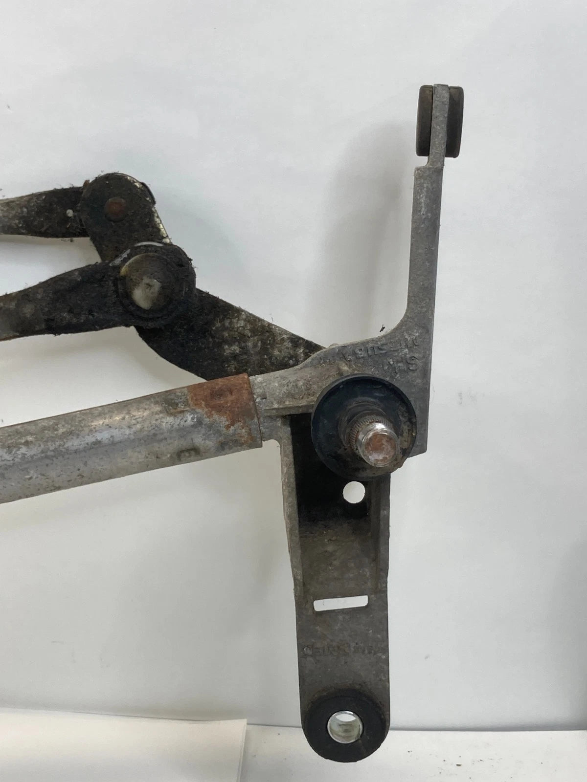 2005 2006 2007 HONDA ODYSSEY FRONT WINDSHIELD WIPER MOTOR W/ LINKAGE