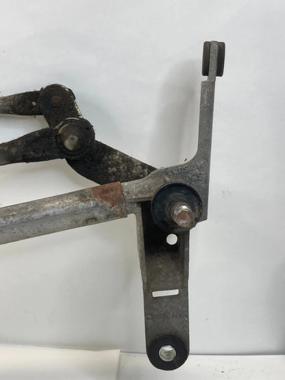 2005 2006 2007 HONDA ODYSSEY FRONT WINDSHIELD WIPER MOTOR W/ LINKAGE