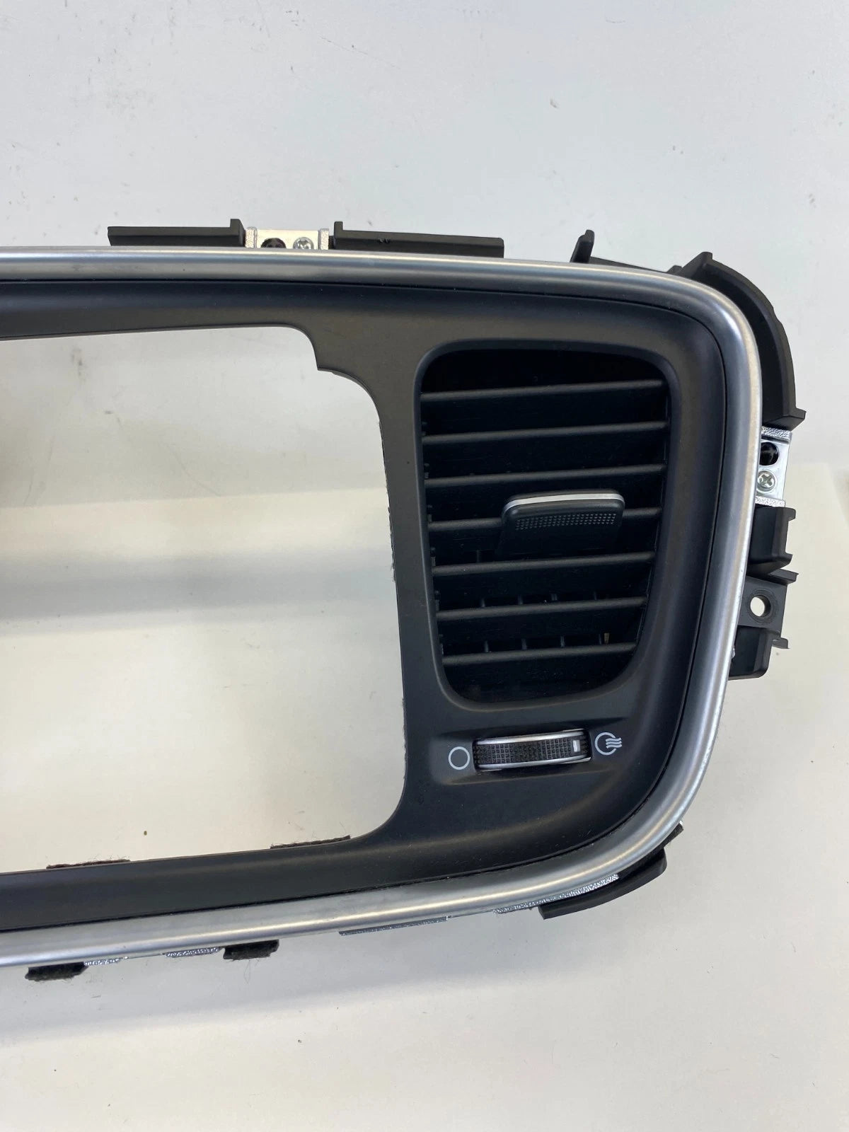 2014-2016 KIA OPTIMA CENTER DASH RADIO BEZEL AIR VENT OUTLET DUCT 97410-2TAA0