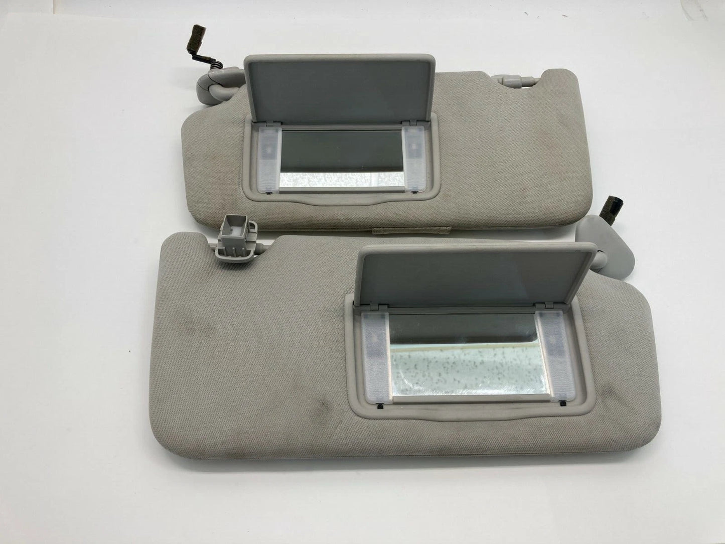 2010-2014 SUBARU OUTBACK LEGACY SUNVISOR SUN VISOR T SET LEFT & RIGHT W/ CLIPS