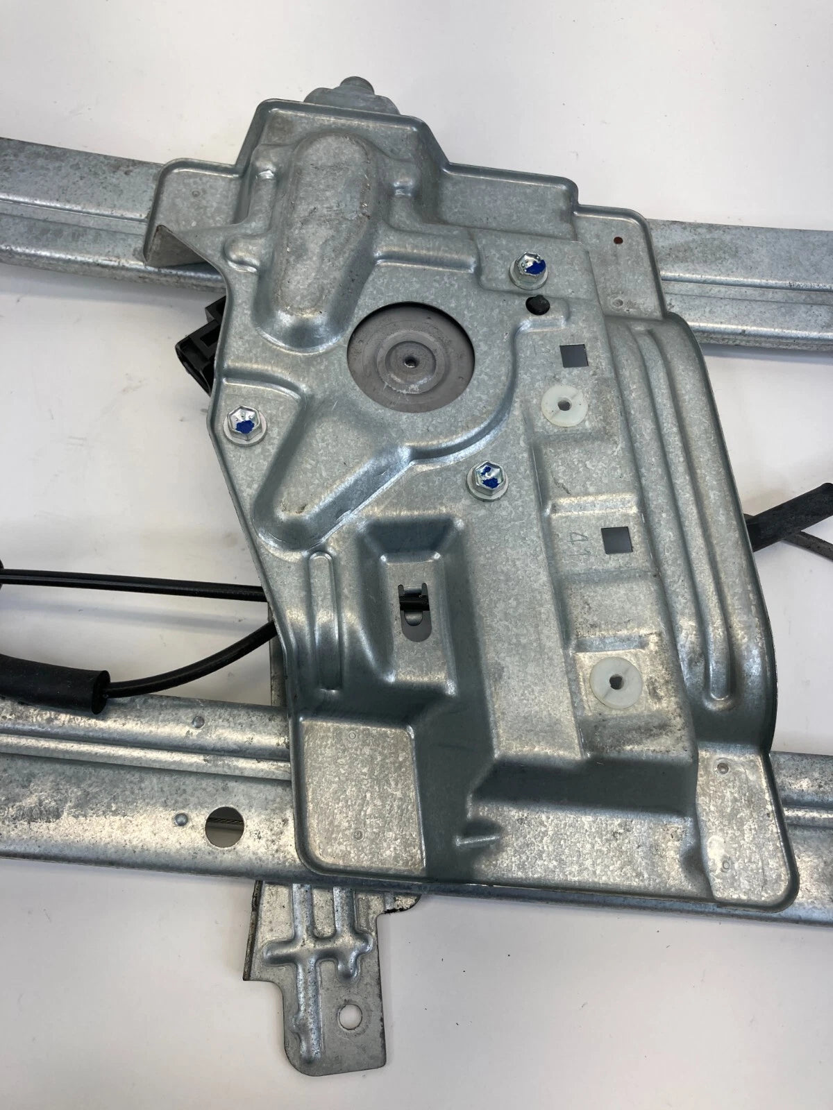 2004-2012 MITSUBISHI GALANT FRONT RIGHT DOOR POWER WINDOW MOTOR W/ REGULATOR OEM