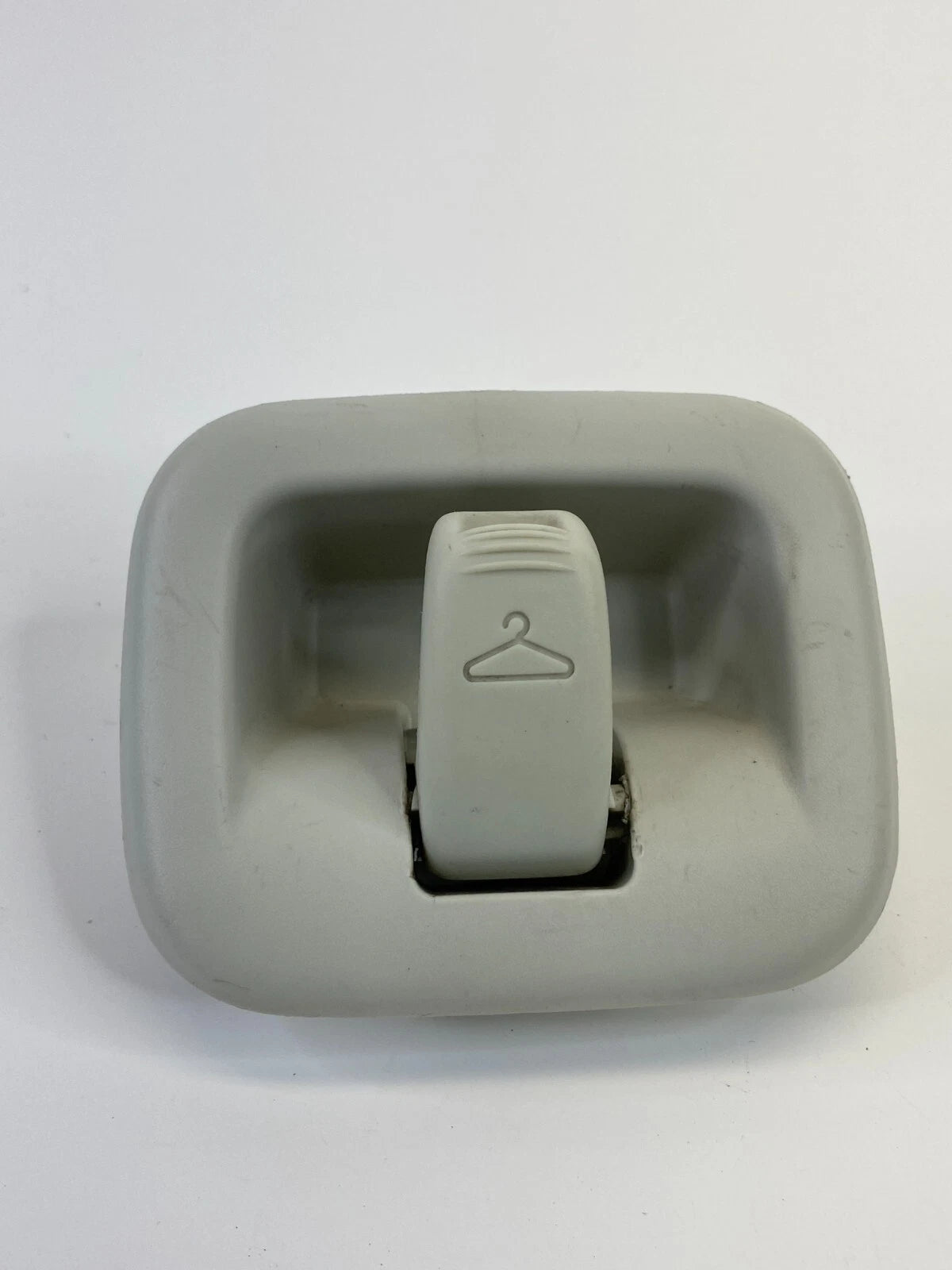 2009-2014 VOLKSWAGEN ROUTAN INTERIOR INNER ROOF HANGER COAT HOOK COVER L0051505