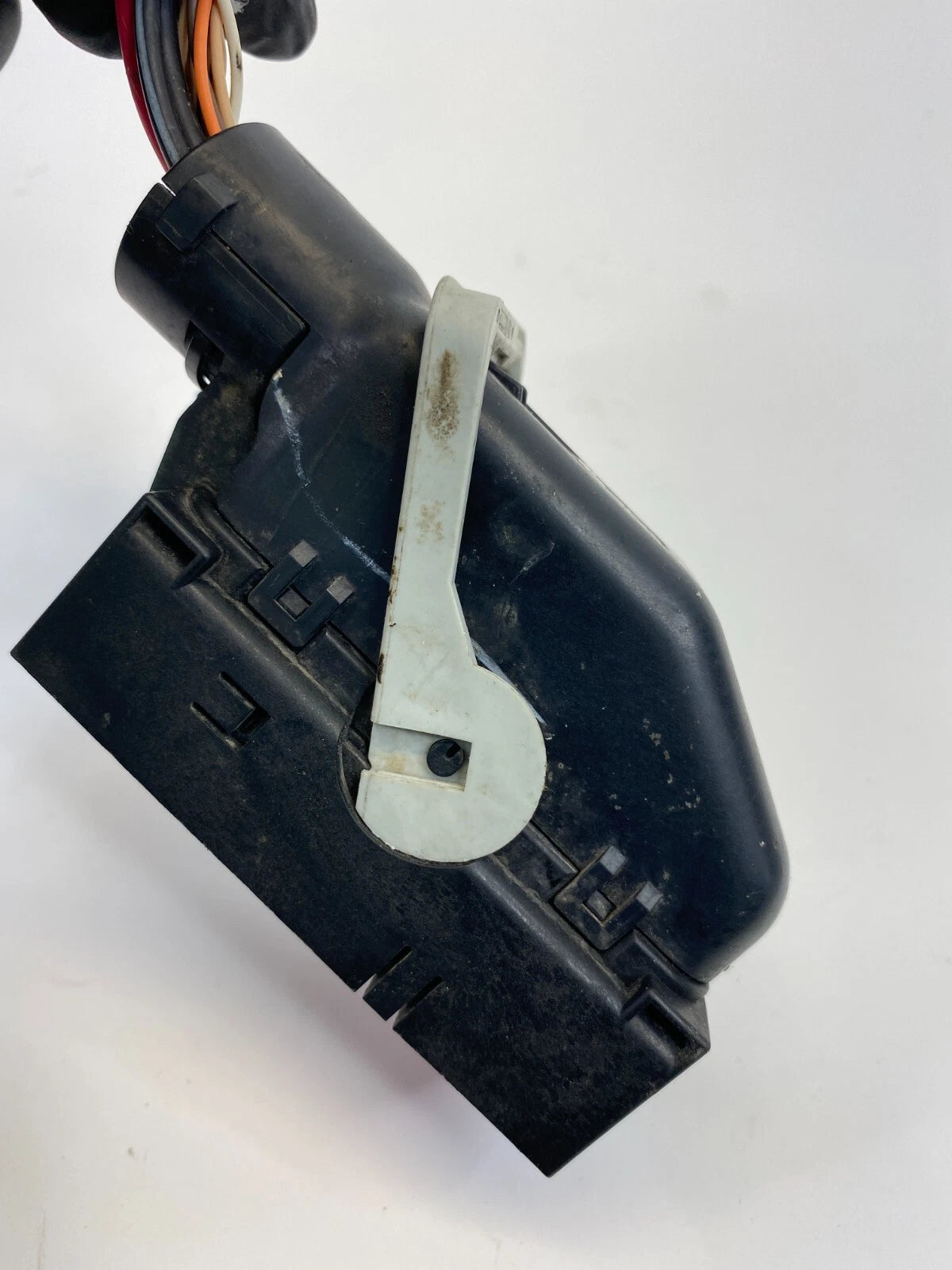 2008 2009 PONTIAC G6 3.5L FWD ABS ANTI LOCK BRAKE PUMP WIRE CONNECTOR PLUG OEM