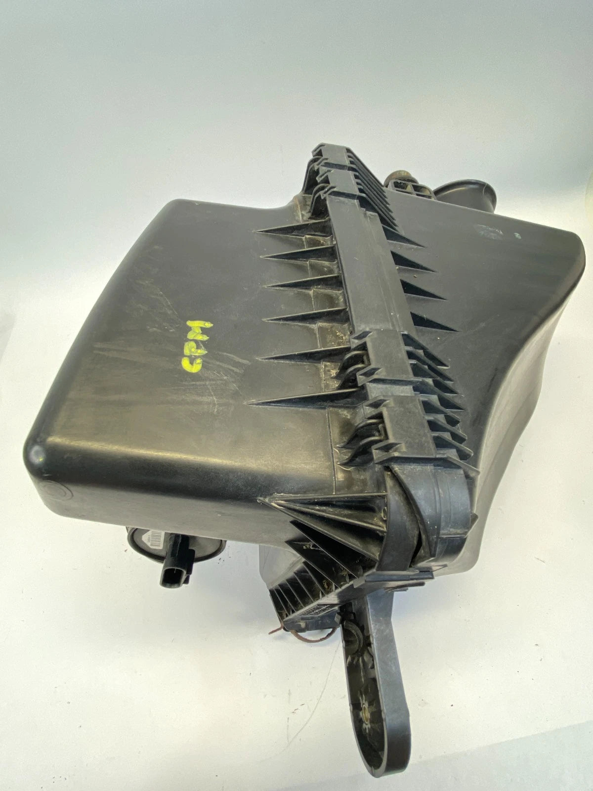 2006-2009 PONTIAC TORRENT 3.4L AIR FILTER BOX HOUSING INTAKE DUCT OEM 25792728