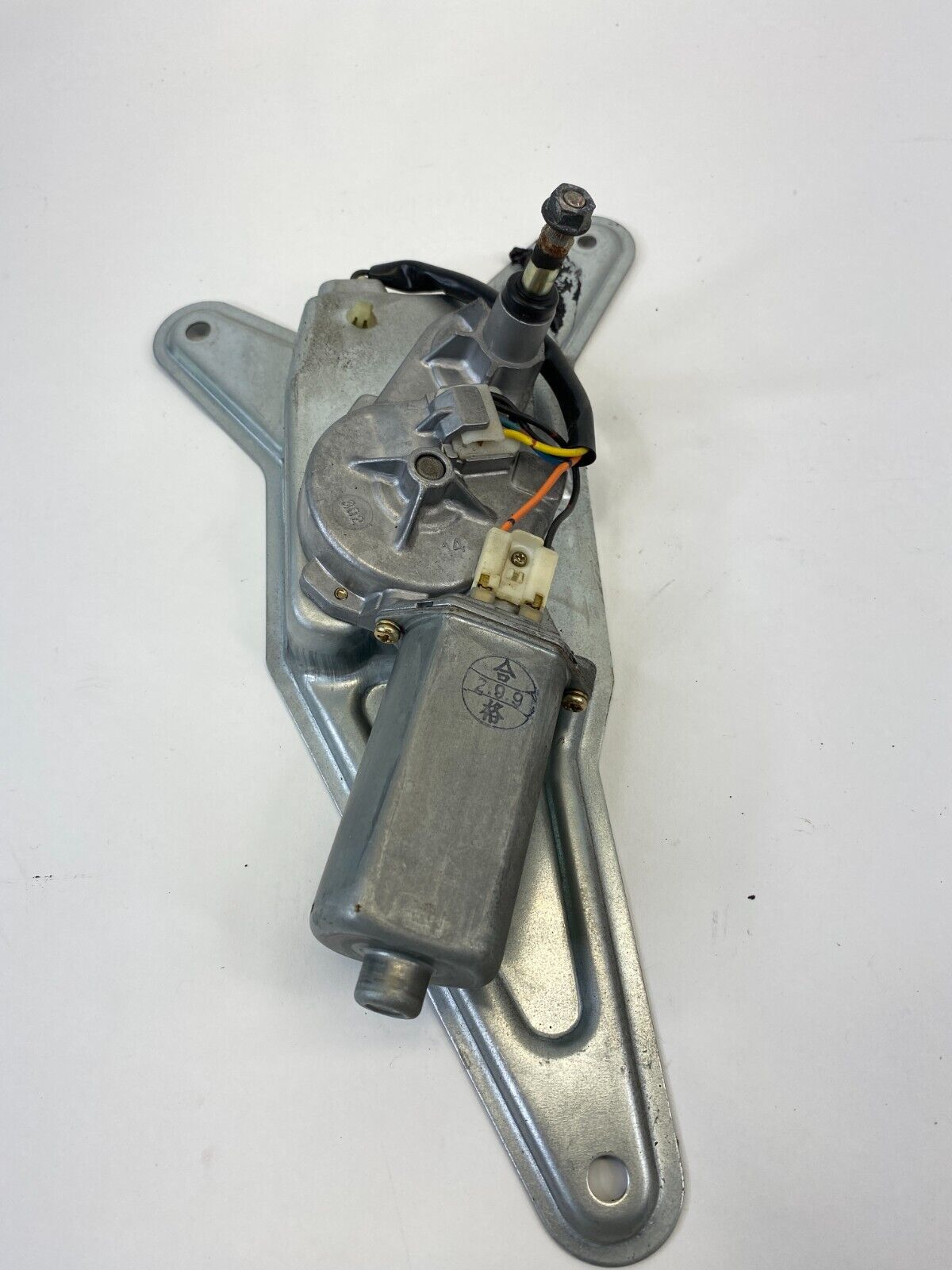 1999-2005 Suzuki Grand Vitara Rear Windshield Wiper Motor 34332-581 OEM