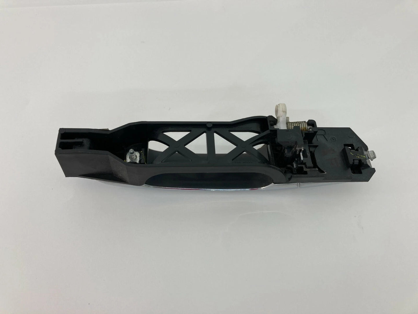 07-10 SATURN OUTLOOK FRONT RIGHT PASSENGER SIDE EXTERIOR DOOR HANDLE ASSEMBLY