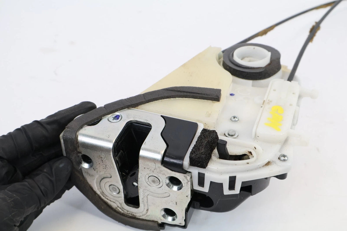 2005-2012 TOYOTA AVALON REAR LEFT SIDE DOOR LOCK LATCH RELEASE ACTUATOR ASSY OEM