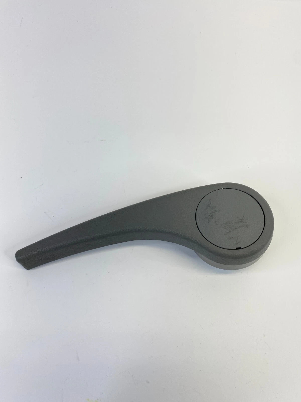 07-09 HYUNDAI SANTA FE FRONT LEFT SEAT KNOB ADJUSTMENT COVER TRIM 88013-0W000