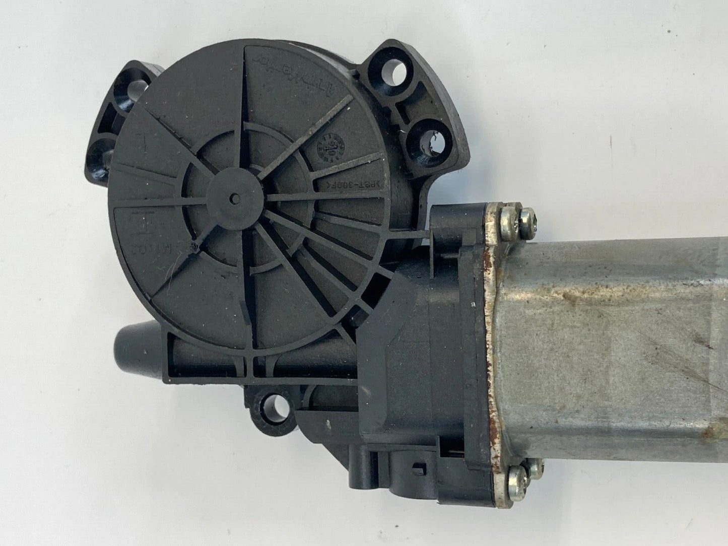 2006-2010 HYUNDAI SONATA REAR RIGHT SIDE PASSENGER POWER WINDOW MOTOR OEM 400899