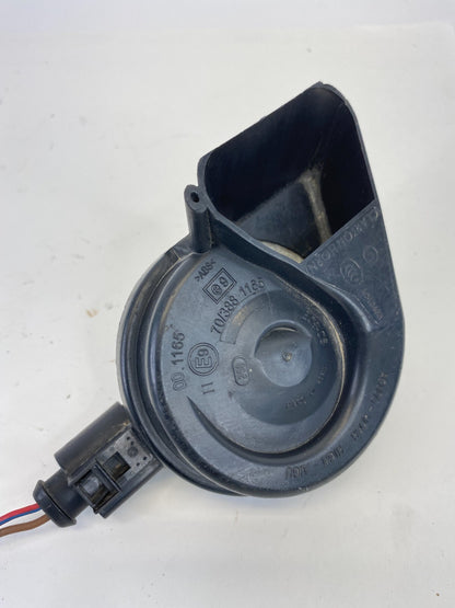 2009-2016 Audi A4 A4 Quattro High Note Horn Siren Alarm Assembly 8T0-951-223 OEM