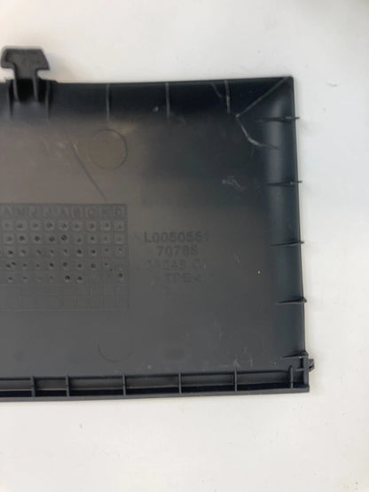 12-15 RAM C/V CARGO VAN CENTER CONSOLE DASH RADIO RUBBER MAT INSERT L0050551