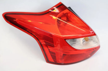2012-2014 FORD FOCUS HATCHBACK REAR LEFT LH DRIVER BRAKE TAILLIGHT TAIL LAMP OEM