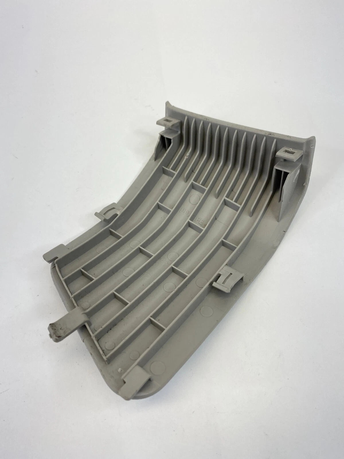 2007-2012 LEXUS ES350 FRONT RIGHT SEAT BELT CAP ANCHOR PLATE COVER 73178-33030
