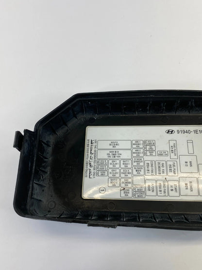 2006-2011 HYUNDAI ACCENT UNDER HOOD FUSE RELAY BOX COVER LID 91940-1E101 OEM